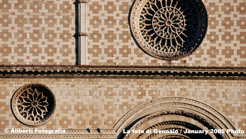 LAQUILA  Basilica Santa Maria di Collemaggio 