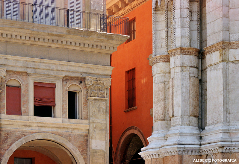 Bologna / Piazza Grande