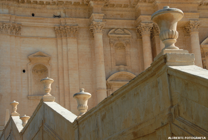 Noto / Cattedrale / scalinata