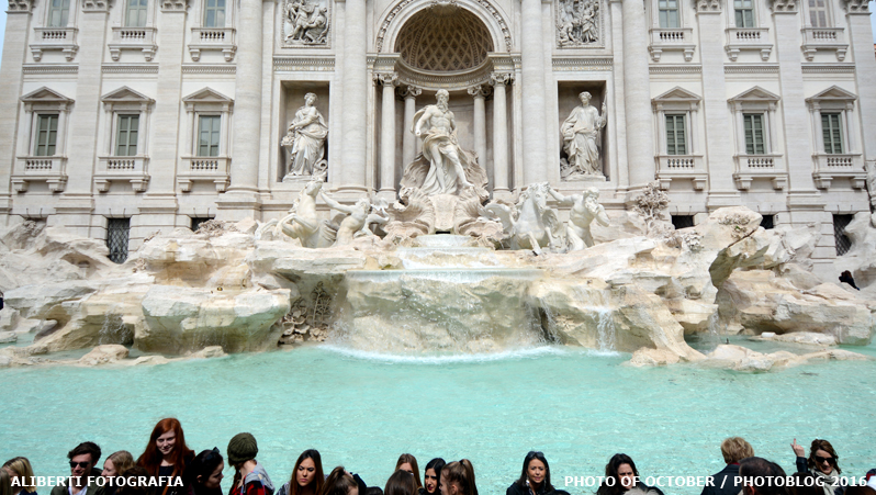 Roma / fontana di Trevi